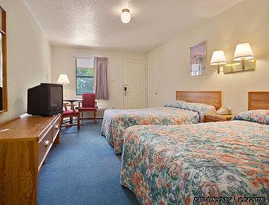 Knights Inn Houston Hobby Airport Стая снимка